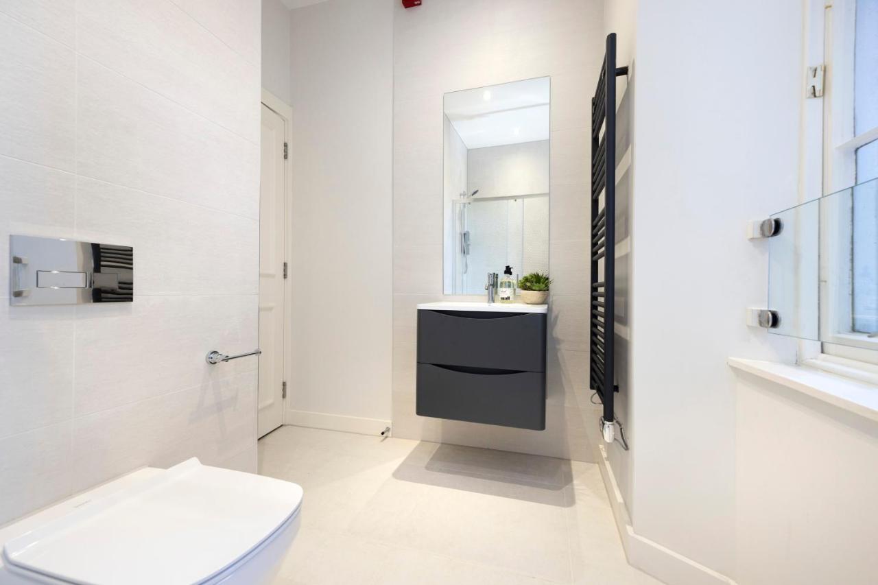 אדינבורו Joivy Tasteful Studios On Rose South מראה חיצוני תמונה